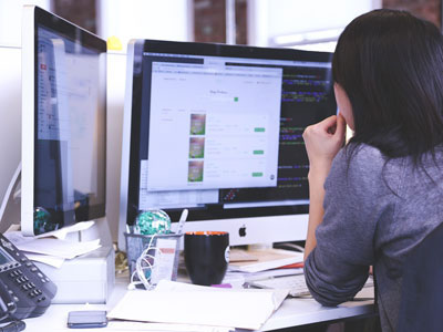 免费轰炸软件版